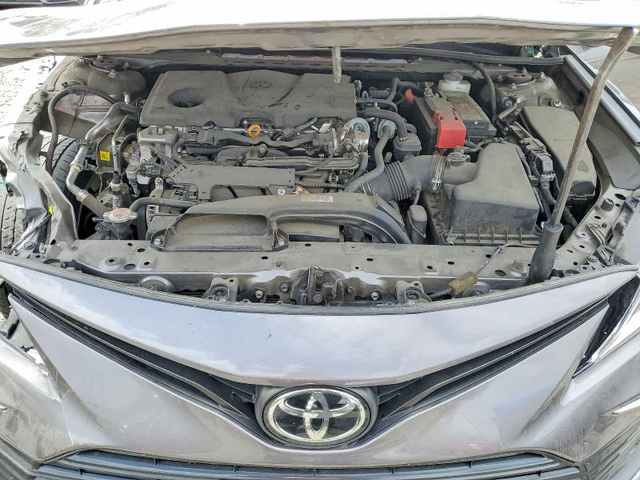 Toyota Camry 2.5L 4 FRONT WHEEL DRIVE - автомобили, коли, обяви за нови и употребявани 11