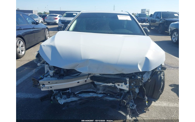 Toyota Camry 2.5L I-4 DI, DOHC, VVT, 176HP Front Wheel Drive - автомобили, коли, обяви за нови и употребявани 11