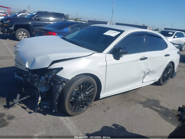 Toyota Camry 2.5L I-4 DI, DOHC, VVT, 176HP Front Wheel Drive - автомобили, коли, обяви за нови и употребявани 13