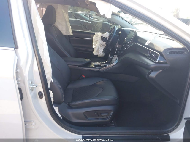 Toyota Camry 2.5L I-4 DI, DOHC, VVT, 176HP Front Wheel Drive - автомобили, коли, обяви за нови и употребявани 4