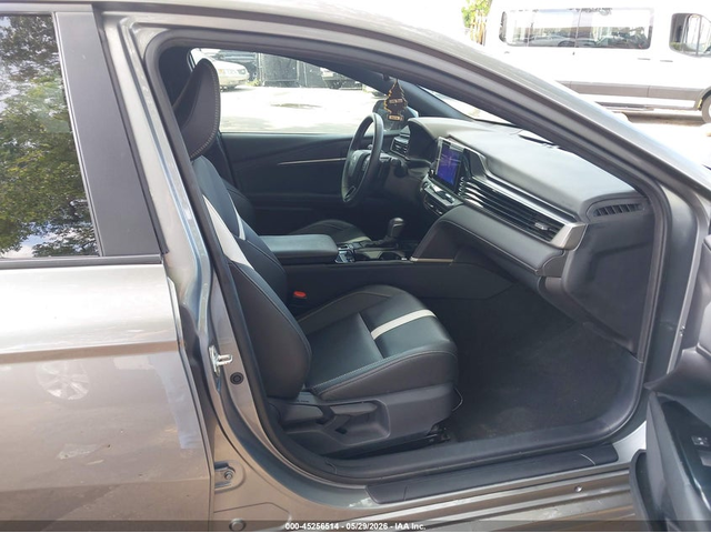 Toyota Camry 2.5L I-4 DI, DOHC, VVT, 184HP Front Wheel Drive - автомобили, коли, обяви за нови и употребявани 4