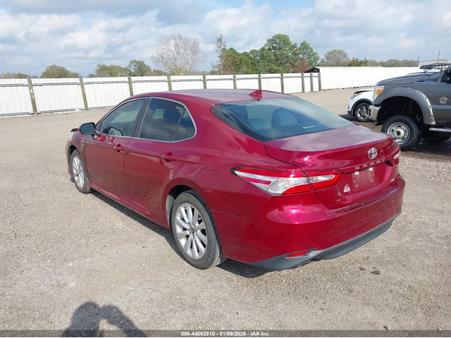 Toyota Camry 2.5L I-4 DI, DOHC, VVT, 203HP Front Wheel Drive - автомобили, коли, обяви за нови и употребявани 2