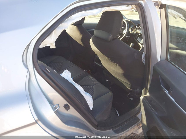 Toyota Camry 2.5L I-4 DI, DOHC, VVT, 203HP Front Wheel Drive - автомобили, коли, обяви за нови и употребявани 7