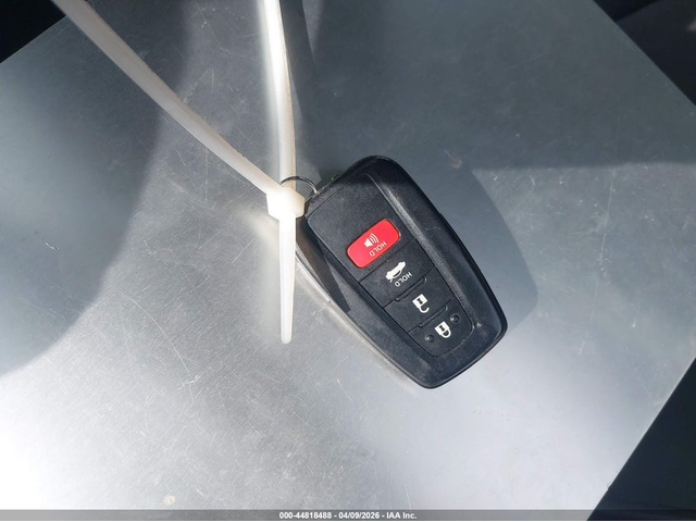 Toyota Camry 2.5L I-4 DI, DOHC, VVT, 203HP Front Wheel Drive - автомобили, коли, обяви за нови и употребявани 10