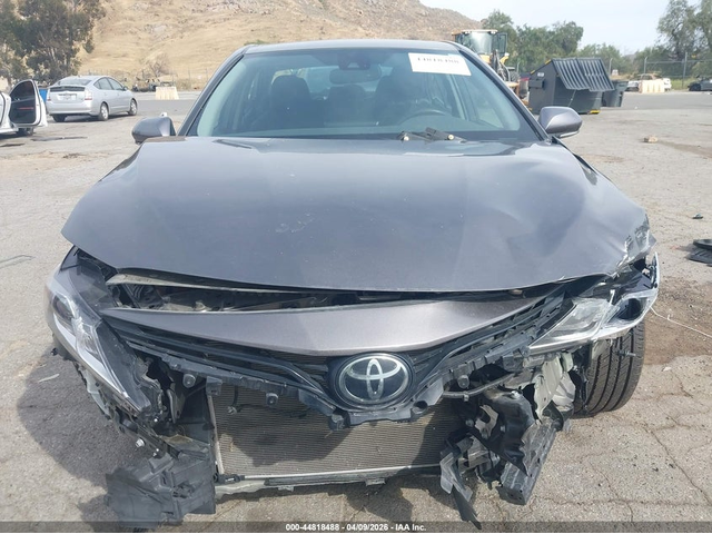 Toyota Camry 2.5L I-4 DI, DOHC, VVT, 203HP Front Wheel Drive - автомобили, коли, обяви за нови и употребявани 12