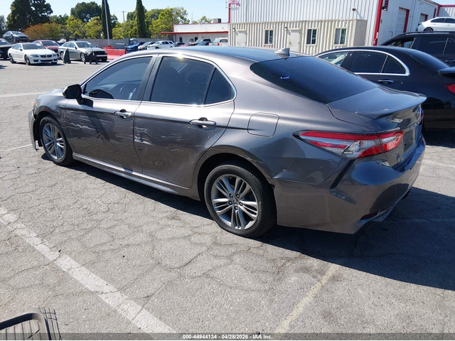 Toyota Camry 2.5L I-4 DI, DOHC, VVT, 203HP Front Wheel Drive - автомобили, коли, обяви за нови и употребявани 2