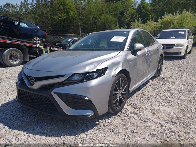 Toyota Camry 2.5L I-4 DI, DOHC, VVT, 203HP Front Wheel Drive - автомобили, коли, обяви за нови и употребявани 5