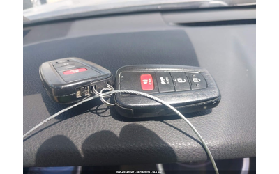 Toyota Camry 2.5L I-4 DI, DOHC, VVT, 203HP Front Wheel Drive - автомобили, коли, обяви за нови и употребявани 10