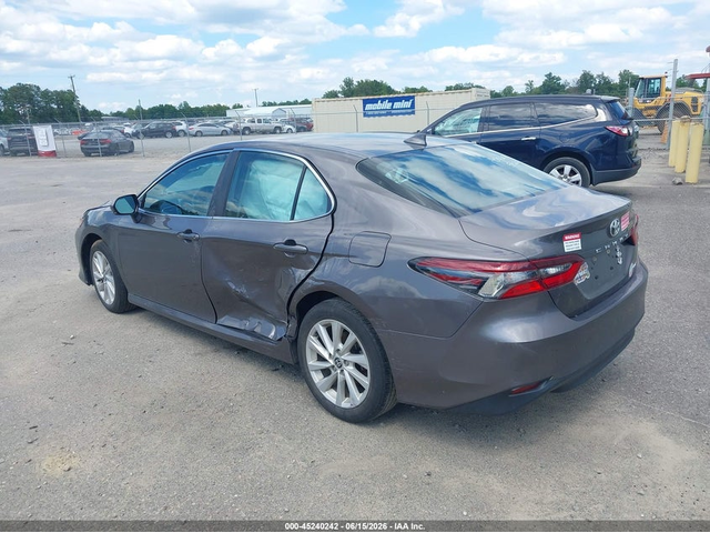 Toyota Camry 2.5L I-4 DI, DOHC, VVT, 203HP Front Wheel Drive - автомобили, коли, обяви за нови и употребявани 2