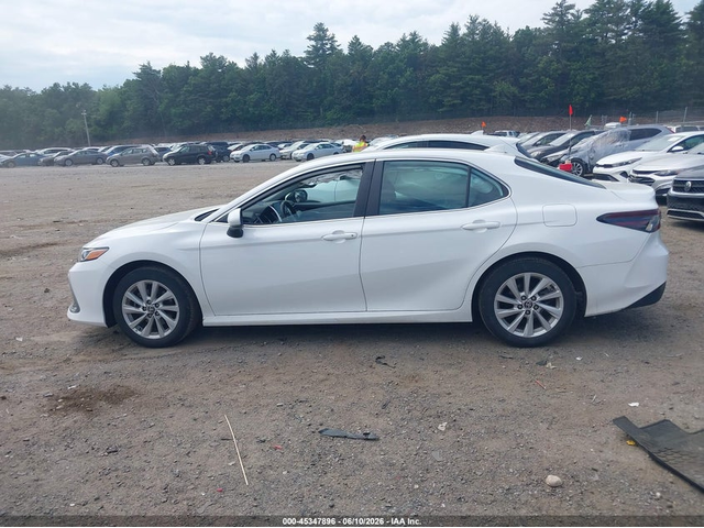 Toyota Camry 2.5L I-4 DI, DOHC, VVT, 203HP Front Wheel Drive - автомобили, коли, обяви за нови и употребявани 13