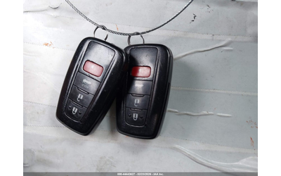 TOYOTA Camry 2.5L I-4 DI, DOHC, VVT, 206HP Front Wheel Drive - автомобили, коли, обяви за нови и употребявани 10