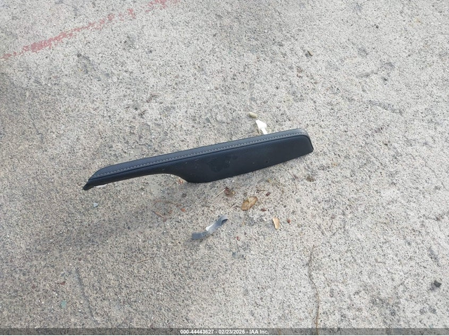 TOYOTA Camry 2.5L I-4 DI, DOHC, VVT, 206HP Front Wheel Drive - автомобили, коли, обяви за нови и употребявани 11