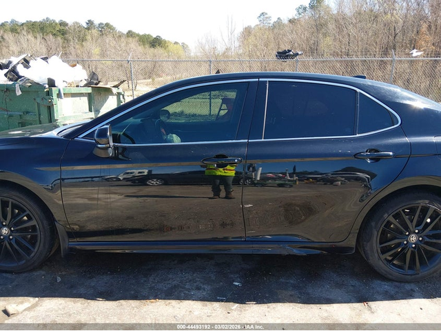 Toyota Camry 2.5L I-4 DI, DOHC, VVT, 206HP Front Wheel Drive - автомобили, коли, обяви за нови и употребявани 13