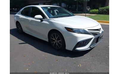 toyota-camry-2-5l-i-4-di-dohc-vvt-regular-203hp-front-wheel-drive - 0
