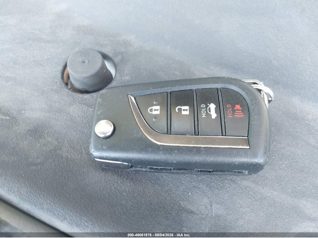 Toyota Camry 2.5L I-4 DI, DOHC, VVT, REGULAR , 203HP Front Wheel Drive - автомобили, коли, обяви за нови и употребявани 10