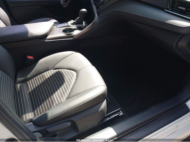 Toyota Camry 2.5L I-4 DI, DOHC, VVT, REGULAR , 203HP Front Wheel Drive - автомобили, коли, обяви за нови и употребявани 4