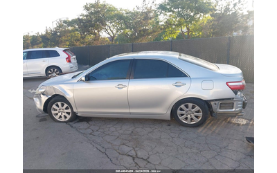 Toyota Camry 3.5L V-6 DOHC, VVT, 268HP Front Wheel Drive - автомобили, коли, обяви за нови и употребявани 14