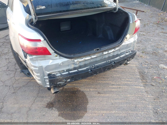 Toyota Camry 3.5L V-6 DOHC, VVT, 268HP Front Wheel Drive - автомобили, коли, обяви за нови и употребявани 5