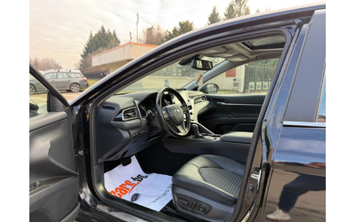 Toyota Camry 2.5 AWD - автомобили, коли, обяви за нови и употребявани 9