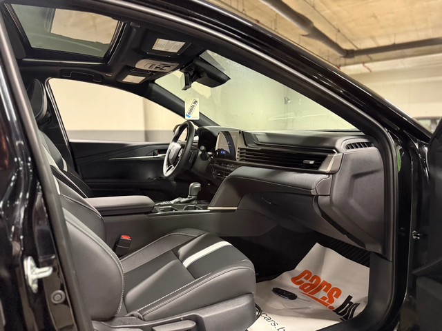 Toyota Camry 2.5 SE HYBRID AWD - автомобили, коли, обяви за нови и употребявани 12