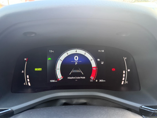 Toyota Camry 2.5 SE HYBRID AWD - автомобили, коли, обяви за нови и употребявани 15