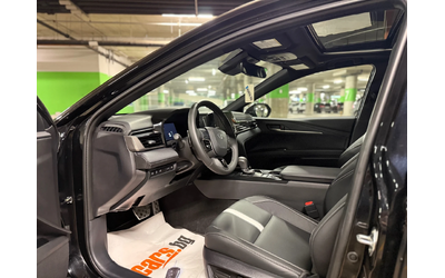 Toyota Camry 2.5 SE HYBRID AWD - автомобили, коли, обяви за нови и употребявани 7