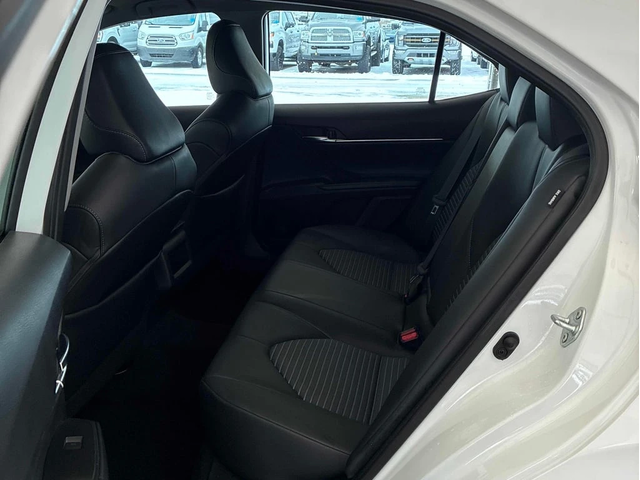 Toyota Camry * SE * CARFAX * ЦЕНА ДО БГ - автомобили, коли, обяви за нови и употребявани 9