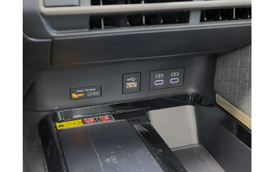 Toyota Camry XLE Hybrid AWD| Leather | Ventilated Seat | Pano R - автомобили, коли, обяви за нови и употребявани 13