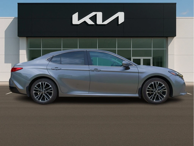 Toyota Camry XLE Hybrid AWD| Leather | Ventilated Seat | Pano R - автомобили, коли, обяви за нови и употребявани 4