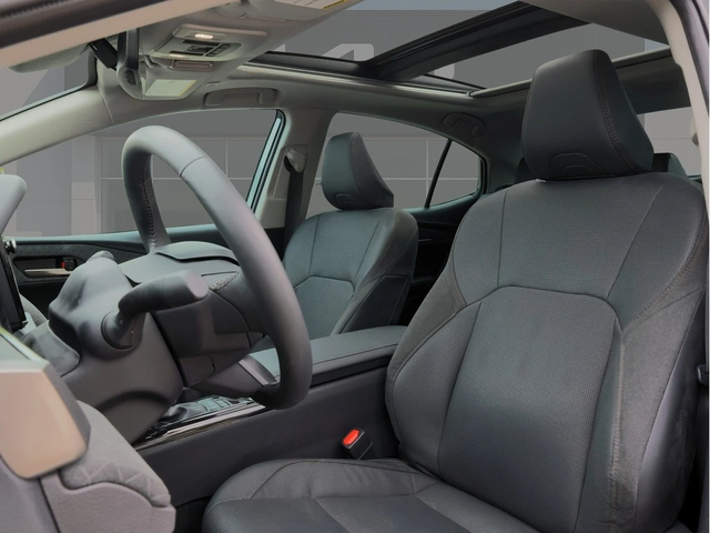 Toyota Camry XLE Hybrid AWD| Leather | Ventilated Seat | Pano R - автомобили, коли, обяви за нови и употребявани 9