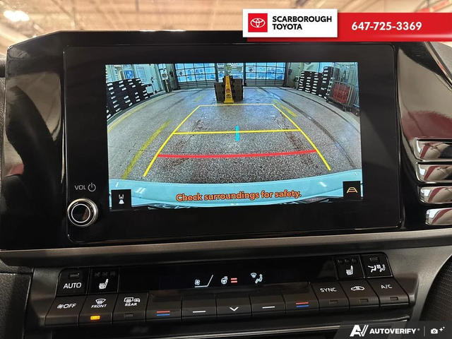 Toyota Camry SE - автомобили, коли, обяви за нови и употребявани 7