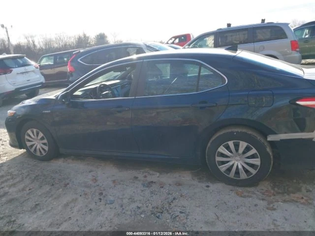 Toyota Camry LE HYBRID - автомобили, коли, обяви за нови и употребявани 5