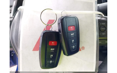 Toyota Camry XSE - автомобили, коли, обяви за нови и употребявани 9