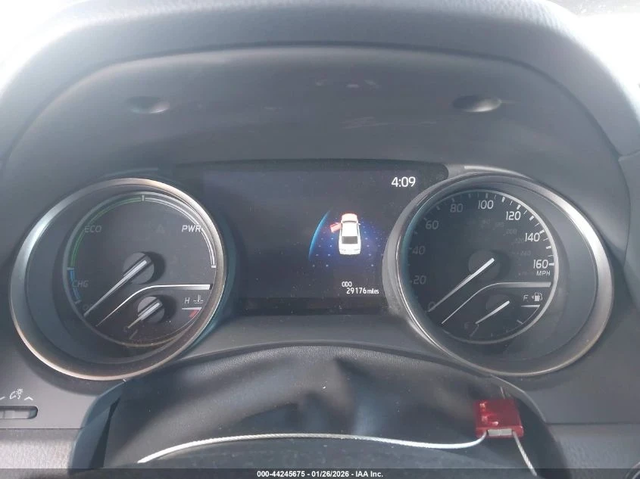 Toyota Camry XSE HYBRID - автомобили, коли, обяви за нови и употребявани 6