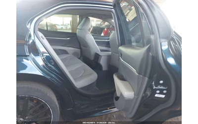 Toyota Camry XSE HYBRID - автомобили, коли, обяви за нови и употребявани 7