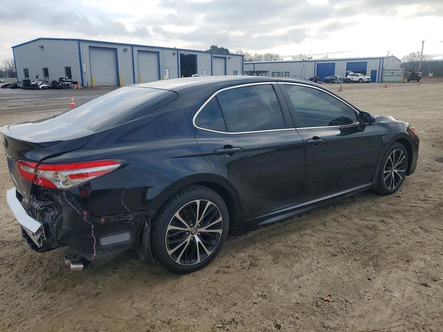 Toyota Camry - автомобили, коли, обяви за нови и употребявани 5