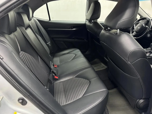 Toyota Camry * 2.5SE* DISTRONIC* LANE ASSIST* CAR PLAY* - автомобили, коли, обяви за нови и употребявани 14