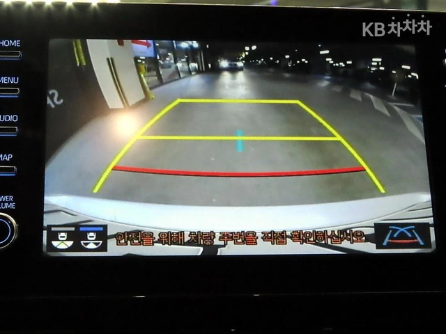 Toyota Camry 2.5 - автомобили, коли, обяви за нови и употребявани 13