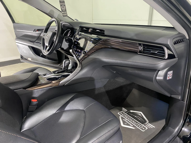 Toyota Camry 2.5i ХИБРИД - автомобили, коли, обяви за нови и употребявани 8