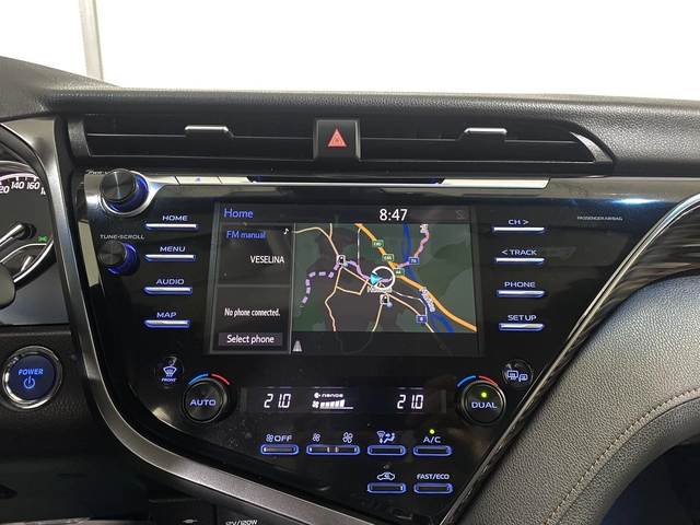 Toyota Camry 2.5i ХИБРИД - автомобили, коли, обяви за нови и употребявани 9