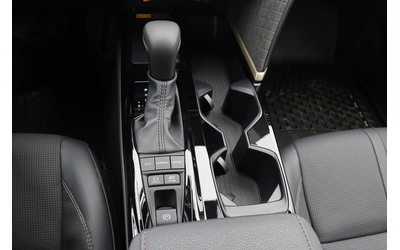 Toyota Camry XLE AWD* АвтоКредит* (Цена до БГ) - автомобили, коли, обяви за нови и употребявани 12