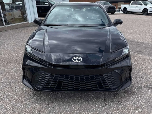 Toyota Camry * SE * DISTRONIC* ПОДГРЕВ* ПАНОРАМА* - автомобили, коли, обяви за нови и употребявани 5