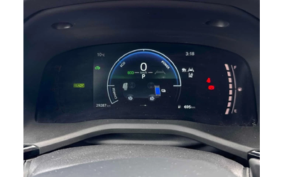 Toyota Camry * SE * DISTRONIC* ПОДГРЕВ* ПАНОРАМА* - автомобили, коли, обяви за нови и употребявани 7