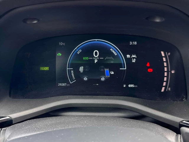 Toyota Camry * SE * DISTRONIC* ПОДГРЕВ* ПАНОРАМА* - автомобили, коли, обяви за нови и употребявани 7