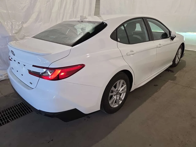 Toyota Camry * SE * CARFAX * DISTRONIC * 2 КЛЮЧА * ПОДГРЕВИ - автомобили, коли, обяви за нови и употребявани 14