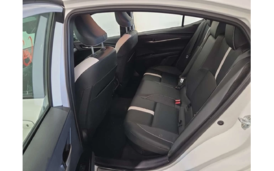 Toyota Camry * SE * CARFAX * DISTRONIC * 2 КЛЮЧА * ПОДГРЕВИ - автомобили, коли, обяви за нови и употребявани 9