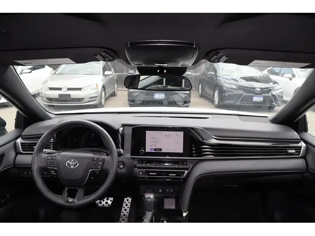 Toyota Camry SE Hybrid * CARFAX * АВТО КРЕДИТ * - автомобили, коли, обяви за нови и употребявани 8
