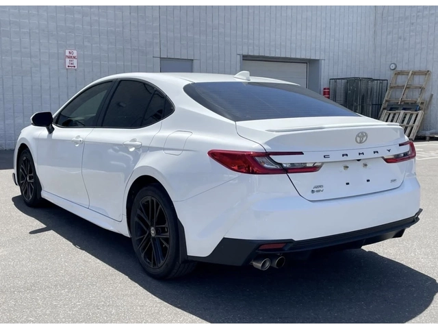 Toyota Camry HYBRID SE UPGRADE * AWD * CARFAX * BLIND SPOT - автомобили, коли, обяви за нови и употребявани 1