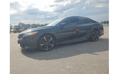 toyota-camry - 0