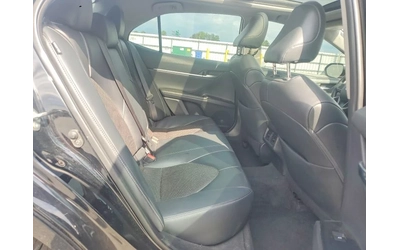 Toyota Camry - автомобили, коли, обяви за нови и употребявани 9